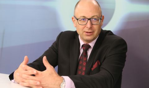 Божилов: Решението на САЩ за F-16 не задължава, но и не дава правомощия по отношение на България - 1