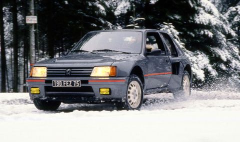 Peugeot 205 T16: Средно разположен двигател, 4х4 и 200 конски сили - 1