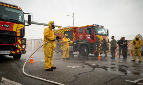 Fire in the cooling tower of the Zaporozhye nuclear power plant  - 1