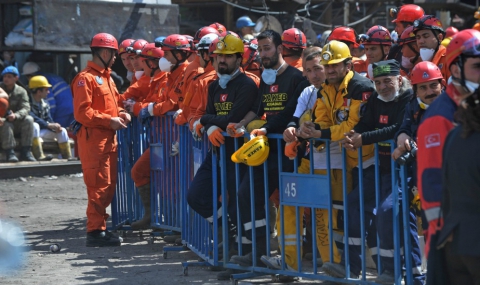 11 миньори бяха затрупани в златна мина в Хондурас - 1