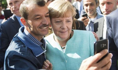 Сирийски бежанци кръстиха детето си на Ангела Меркел - 1