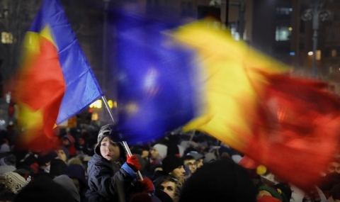 Румъния продължава да протестира - 1