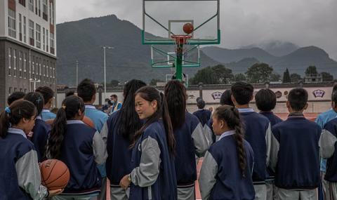 90% от учениците в Китай се завърнаха в класните стаи - 1