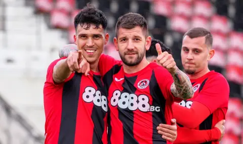 Левски удари на камък за нападател на Локо Сф - 1