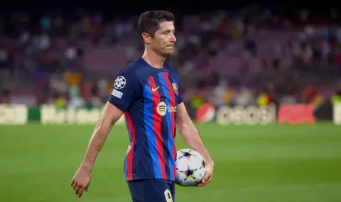 Левандовски няма да играе цял месец за Барселона - 1