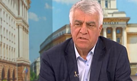 Румен Гечев: С третия мандат е по-вероятно да има правителство, но в политиката е имало доста завои  - 1