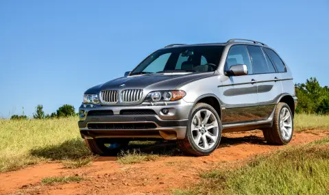 25 години по-късно, BMW и Kith създадоха X5-цата, която всички фенове искаха - 1