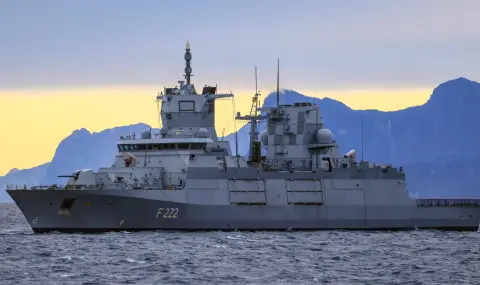German frigate joins international forces in Cyprus  - 1