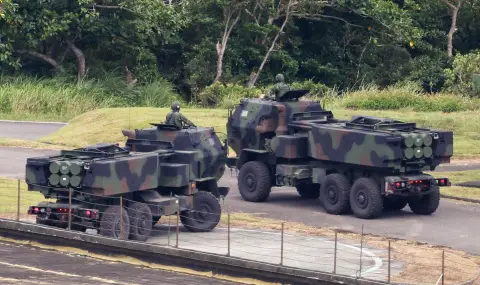 Тайван ще увеличи военния си бюджет до 40 милиарда долара. Китай: Оръжията няма да ви помогнат - 1