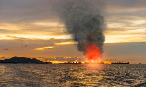 Ударени са два руски кораба при отделни атаки с морски дронове, заяви Украинското разузнаване - 1