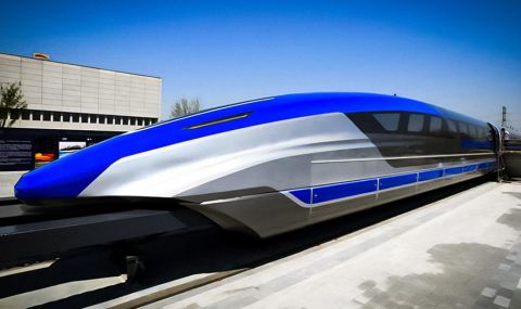 Китайците построиха най-бързия влак в света, който се движи с 600 км/ч - 1