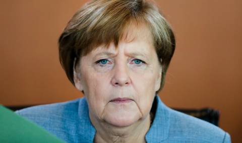 Меркел отправи остри критики към Ердоган - 1