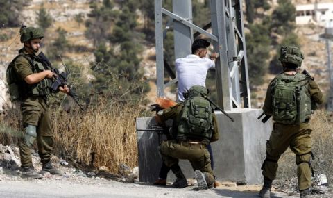 Застреляха палестинец, нахлул с нож в израелско селище - 1