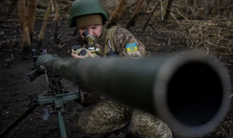 В Украйна: България проведе специална операция по доставяне на оръжия за украинската армия - 1