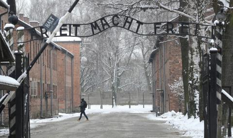 Полша одобри спорен закон за Холокоста - 1