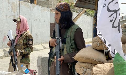 Русия и Китай ще помогнат на талибаните „да поемат отговорност” - 1