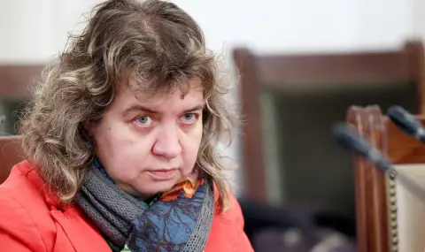 Доц. Киселова: Радев ще даде време, за да се положат усилия за преговори - 1