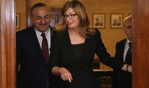 Турският външен министър е говорил със Захариева, не се съобщава нищо за съдържанието на разговора - 1