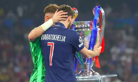 Крило на ПСЖ оформи уникален квадрупъл - 1