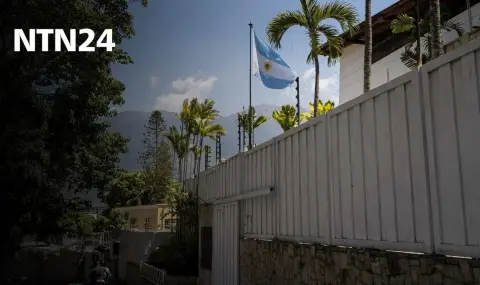 Опозиционери във Венецуела потърсиха убежище в аржентинското посолство ВИДЕО