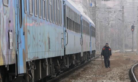 Железничарите се оплакаха в Трудовата инспекция от работодателя си - 1