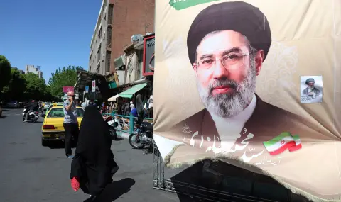 Върховният лидер на Иран: Персийският залив ще има "светло бъдеще" без присъствието на САЩ