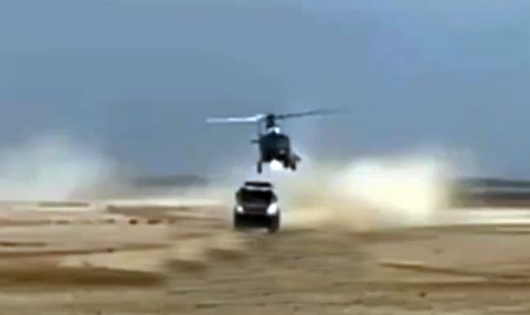 "Чудовището" КамАЗ се сблъска с летящ хеликоптер (ВИДЕО) - 1