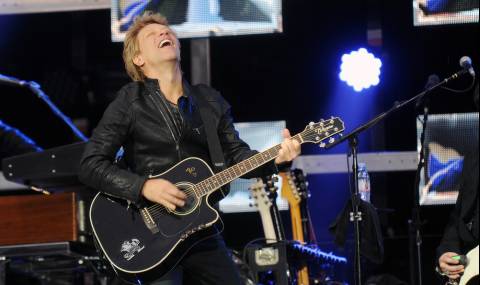 На Bon Jovi му стана навик да прекъсва внезапно концертите си - 1