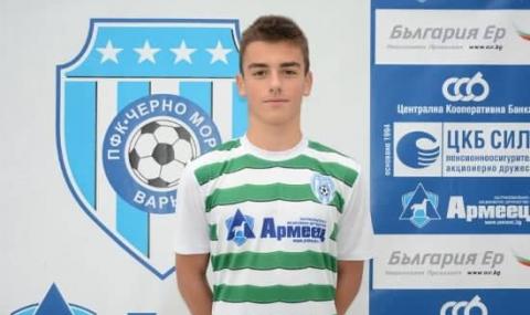 Николай Златев стана най-младият футболист с дебют в елита за Черно море и влезе в Топ 4 на България - 1