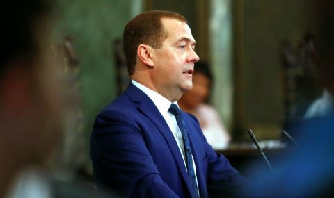 Дмитрий Медведев обяви отговора на Русия - 1