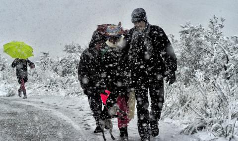Студ и сняг в Гърция - 1