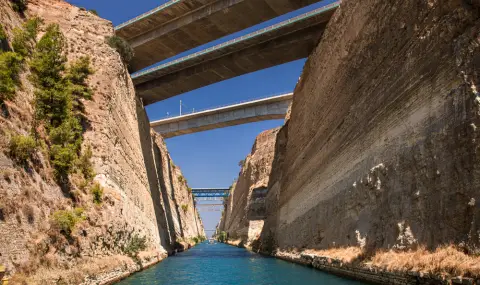 Надежда за Гърция: Откриха воден басейн на 800 000 години под Коринтския залив - 1