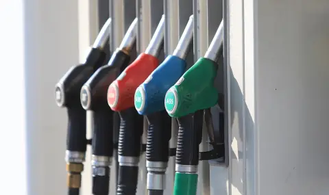 НАП: Българите купуват около 228 млн. литра дизел на месец - 1