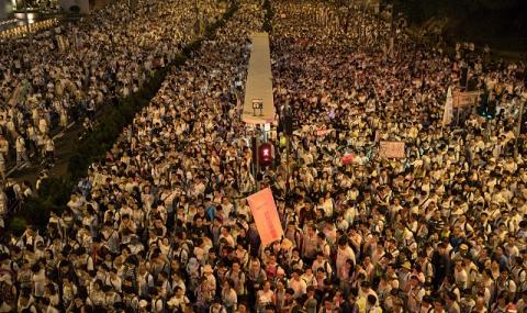 1 милион души казаха ''не&quot; на Китай в центъра на Хонконг - 1