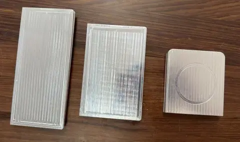 Появиха се първи макети на новите сгъваеми смартфони на Samsung - 1