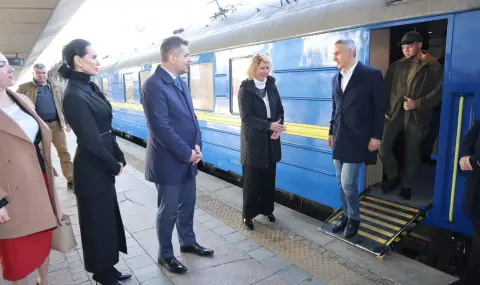 Гюров и министри от служебния кабинет са на посещение в Украйна - 1