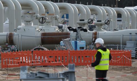 Гepмaнcĸи зacтpaxoвaтeли пoднoвиxa пoлицaтa нa "Ceвepeн пoтoĸ 1" - 1