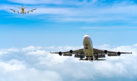 Пилоти предотвратиха сблъсък на самолети над Нашвил след грешка на диспечери - 1