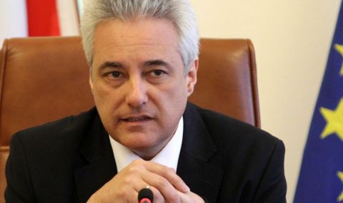 Марин Райков с писмо до кмета на Лондон  - 1