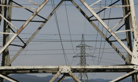 Търговците на електроенергия искат в аванс 80% от дължимите им компенсации - 1