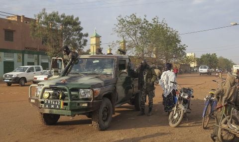 Затегнаха мерките за сигурност в Мали заради джихадисти - 1