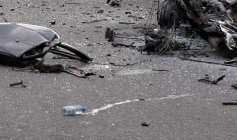 Двама младежи загинаха при тежка катастрофа край Айтос - 1