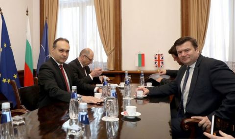 Кралският ирландски полк ще пази България от Русия - 1