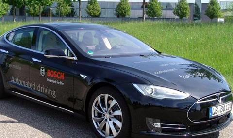 Tesla обвини Bosch за дефектните си коли - 1