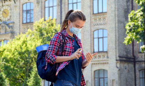 Западни университети намаляват критериите си заради пандемията - 1