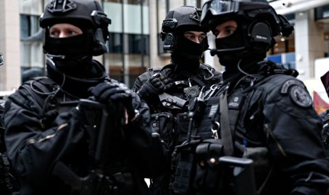 В Белгия арестуваха осем заподозрени в подготовка на терористични атентати - 1