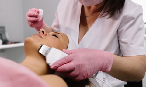 Козметичният бранш отчита тежки загуби покрай войната - 1