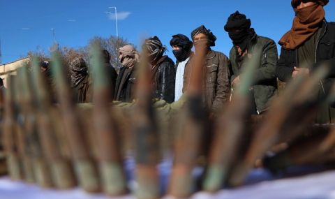 Талибаните са обсадили силите на съпротивата, но искат преговори - 1