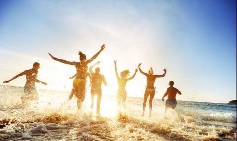 Спасяват туризма с безплатна почивка за учители и ученици - 1