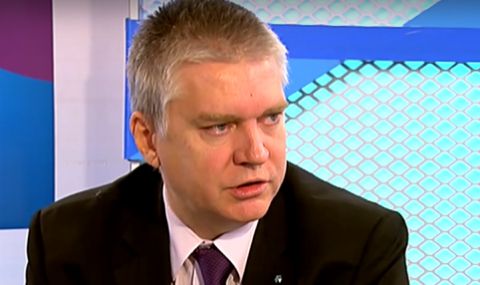 Аламанов: Политиците забравят, че са едни администратори, като управител на блок, който събира пари - 1